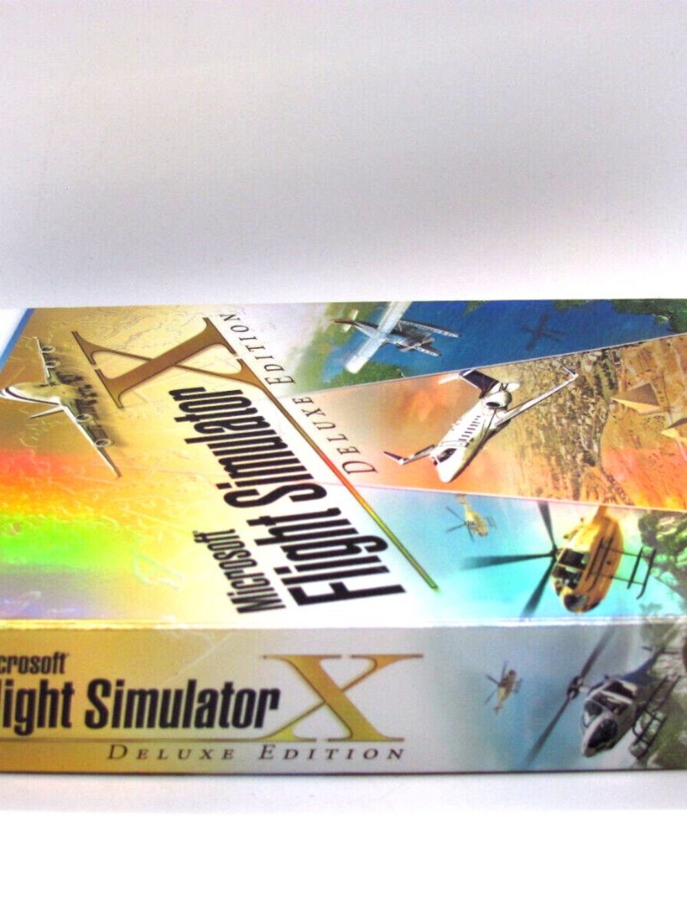 Microsoft Flight Simulator X: Deluxe Edition (PC, 2006) Cd Key Included - Picture 3 of 4